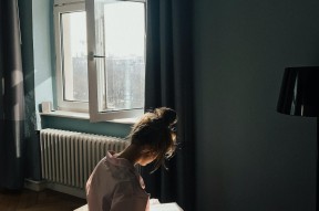 一个普通人欠债10万怎么办,老哥分享十款欠网贷10万自救方法