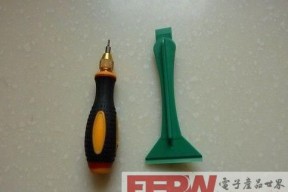 原道N12 3G版拆解