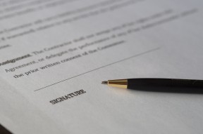 征信黑了哪里可以借钱急用啊,专业概括十款征信黑能下款的网贷