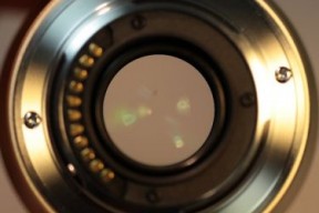 奥林巴斯75mm f／1.8镜头拆解