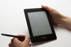 亚马逊新电子书 Kindle Paperwhite拆解