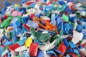 塑料回收设备承担塑料的分类和生产加工