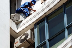 家里空调不冷了，有人知道除了什么问题吗？