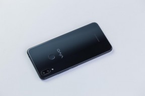 探索惊艳外观的背后 vivo X21i拆机详解