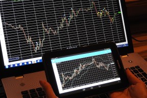 怎么借钱马上到账5000不看征信？这几个方法简单快捷！