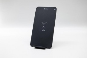 Zikko即刻iPhone8／8P／X Qi无线充电器拆解