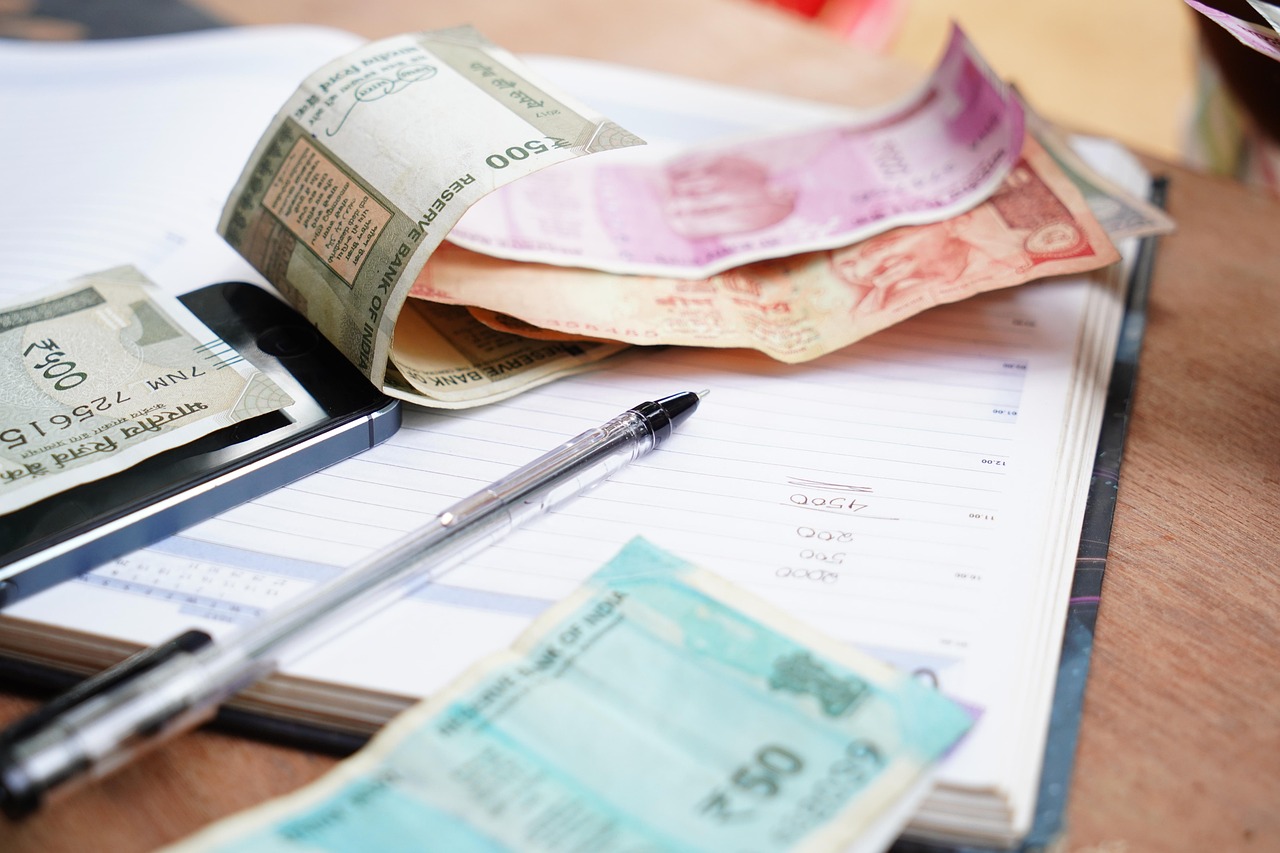 黑户烂户秒下3000不审核征信,带你了解十款56岁能下款的口子  第2张